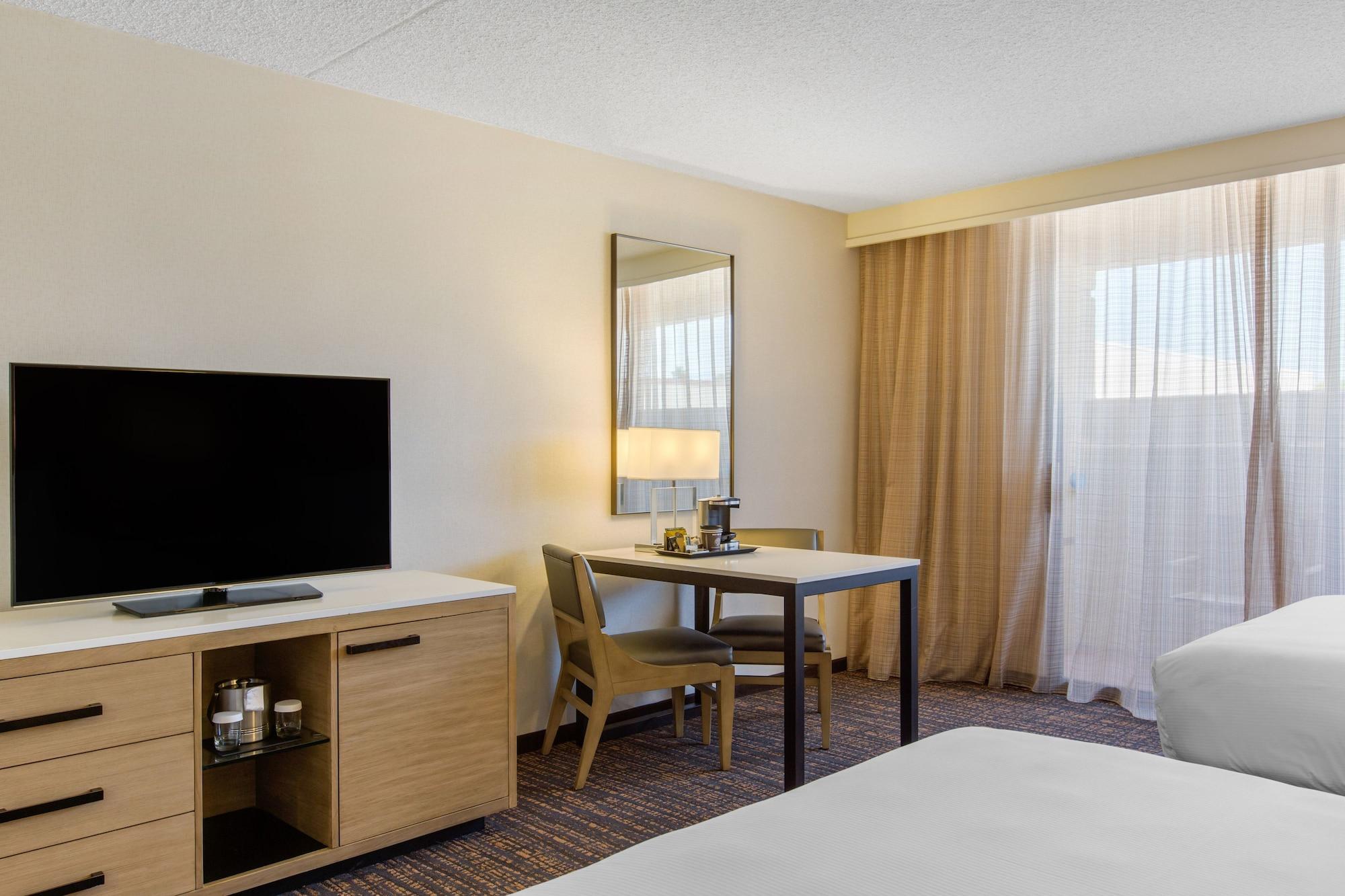 Doubletree By Hilton Golf Palm Springs Cathedral City